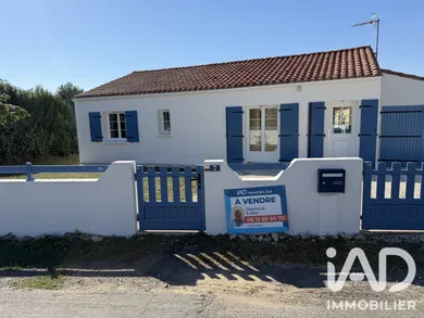 Maison à Angles (85750)