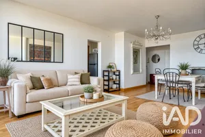 Apartment in Montmorency (95160)