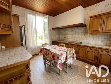 Maison à Châlons-en-Champagne (51000)