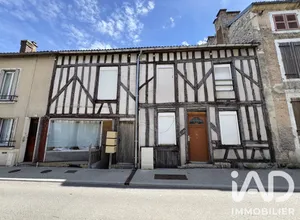 Immeuble à Bar-sur-Aube (10200)