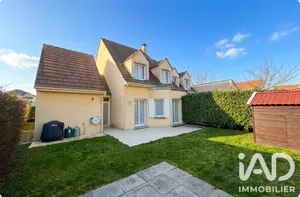 House in Savigny-le-Temple (77176)