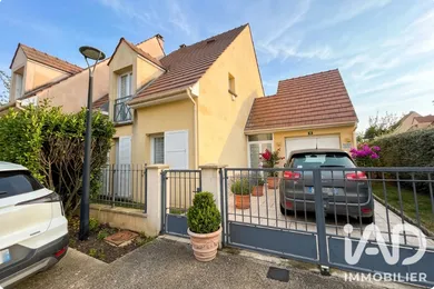 House in Savigny-le-Temple (77176)
