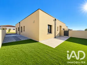 House in Canet (11200)