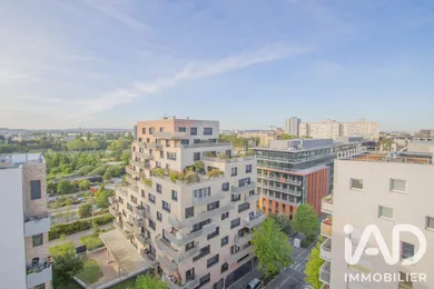 Duplex à Saint-Ouen-sur-Seine (93400)