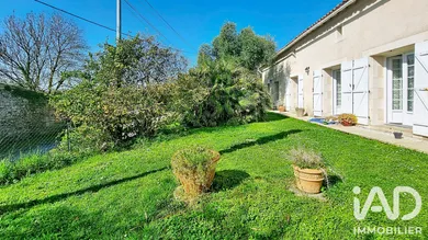 Maison à Saint-Dizant-du-Gua (17240)