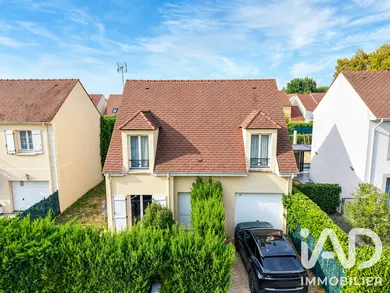 Maison traditionnelle à Quincy-Voisins (77860)
