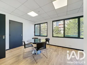 Bureaux à Écully (69130)