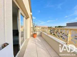Apartment in Noisiel (77186)