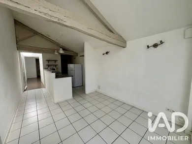 Appartement à La Brède (33650)