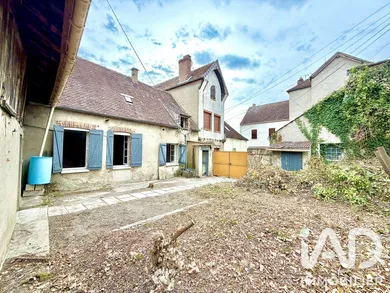 Maison de ville à Pont-sur-Yonne (89140)