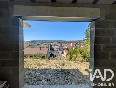 Maison traditionnelle à Oyonnax (01100)