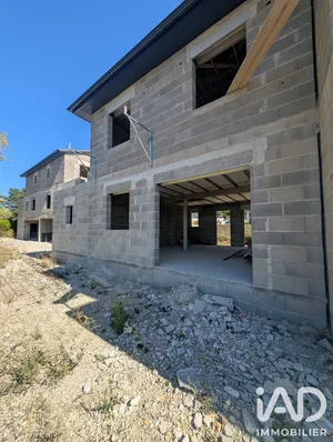 Maison traditionnelle à Oyonnax (01100)