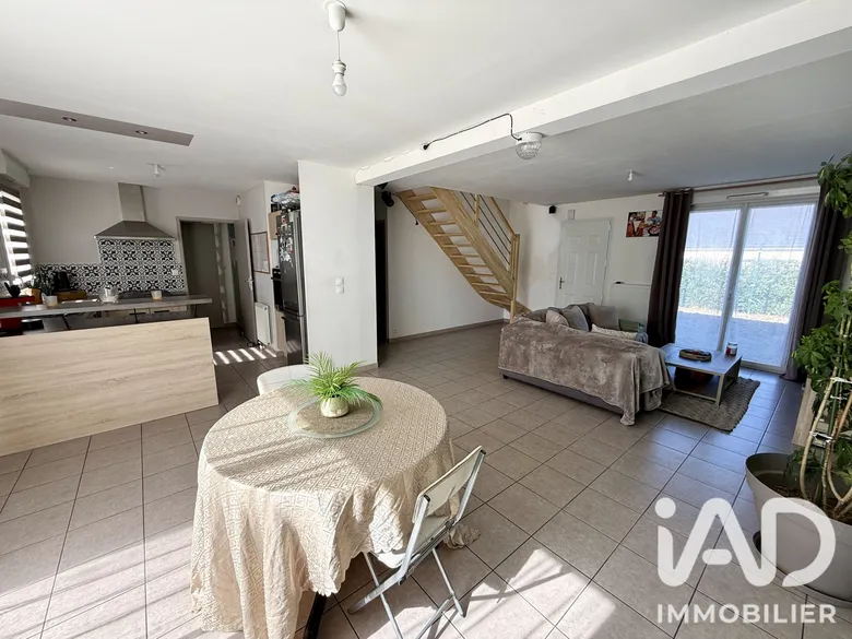 Maison 6 pièces 110 m² · à Meslay-du-Maine · 110 m² · 227 500 €