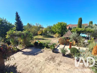 Maison de campagne à Tacoignières (78910)