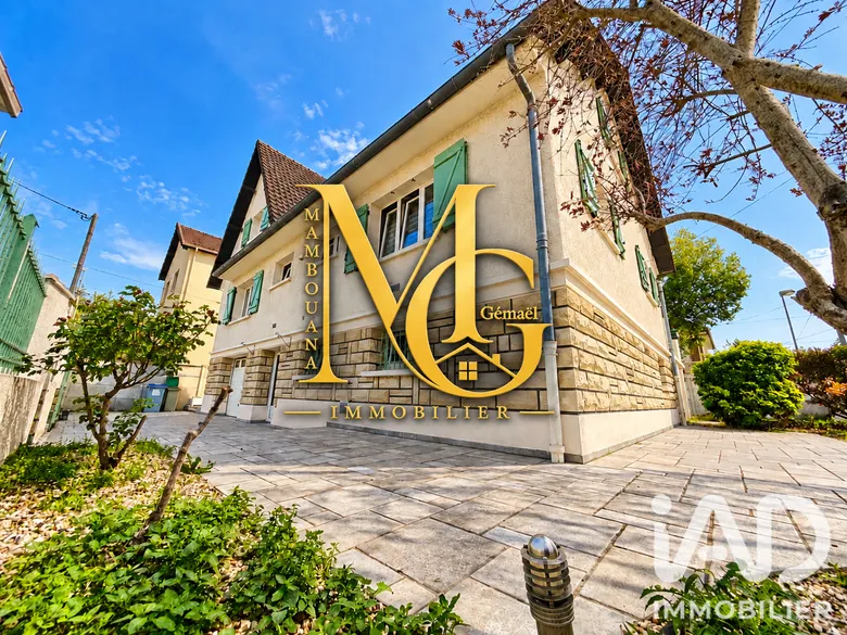 Maison 9 pièces 363 m² · à Aulnay-sous-Bois · 363 m² · 780 000 €