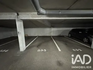 Parking à Saint-Sébastien-sur-Loire (44230)