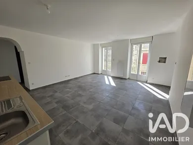 Duplex à Saint-Gervasy (30320)