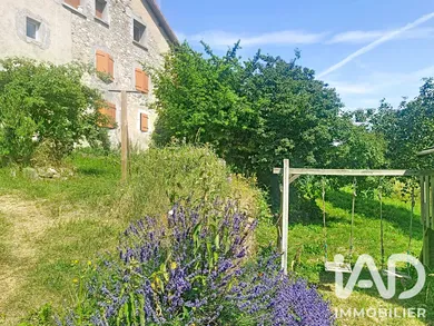 Maison de village à Savigny (74520)