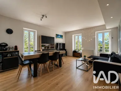 Immeuble à Vorey (43800)