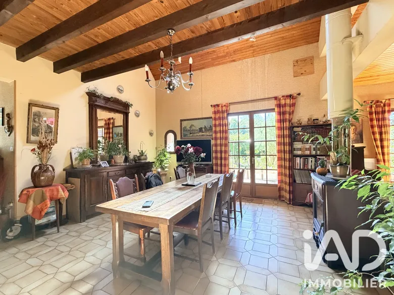 Maison 8 pièces 194 m² · à Saint-Ours · 194 m² · 290 000 €