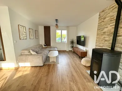 Maison traditionnelle à Vaux-le-Pénil (77000)