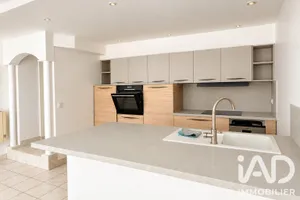 Apartment in Savigny-sur-Orge (91600)