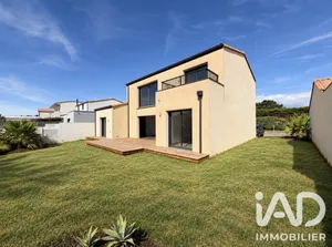 Architectural house in Bretignolles-sur-Mer (85470)