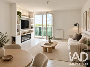 Apartment in Fleury-Mérogis (91700)