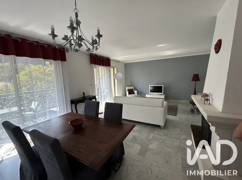 Appartement 3 pièces 81 m² · à Sanary-sur-Mer · 81 m² · 459 000 €