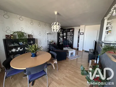 Appartement à Fleury-les-Aubrais (45400)