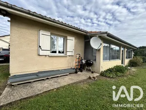 House in Portets (33640)