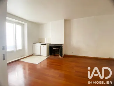 Apartment in Paris (75013)