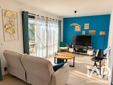 Detached house in Biard (86580)