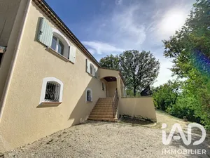 Traditional house in Roynac (26450)