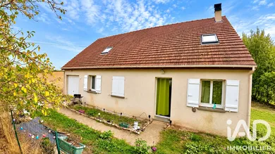 Pavillon à Lixy (89140)