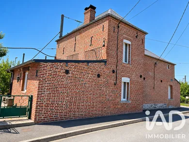 Immeuble à Avesnes-sur-Helpe (59440)