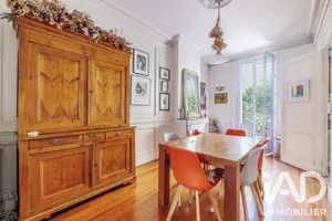 Townhouse in Bordeaux (33000)