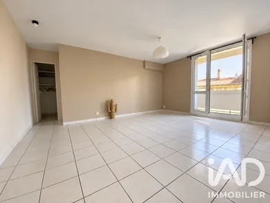 Appartement à Saint-Étienne (42000)