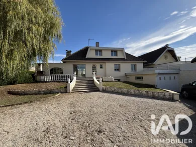 Maison de village à Harcy (08150)