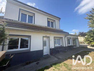 Maison traditionnelle à Cuvilly (60490)