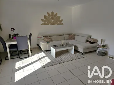 Appartement à Saint-Sébastien-de-Morsent (27180)
