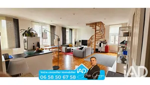 Apartment in Saint-Étienne (42100)