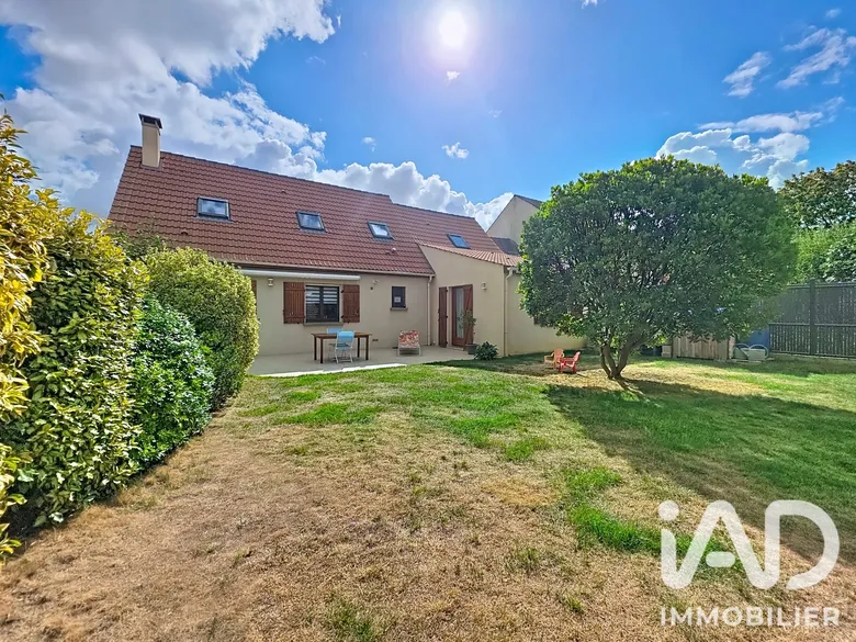 Maison 6 pièces 125 m² · à Brie-Comte-Robert · 125 m² · 400 000 €
