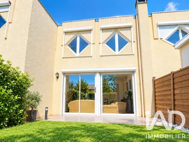 Maison à Bondoufle (91070)