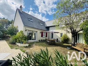 House in Luynes (37230)