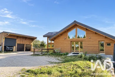 Maison de campagne à Les Rousses (39220)