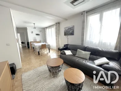 Appartement à Paris (75015)