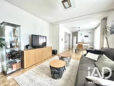 Appartement à Paris (75015)