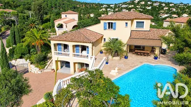 Maison à Roquebrune-sur-Argens (83380)