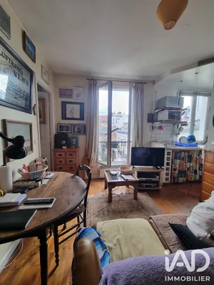 Apartment in Paris (75019)